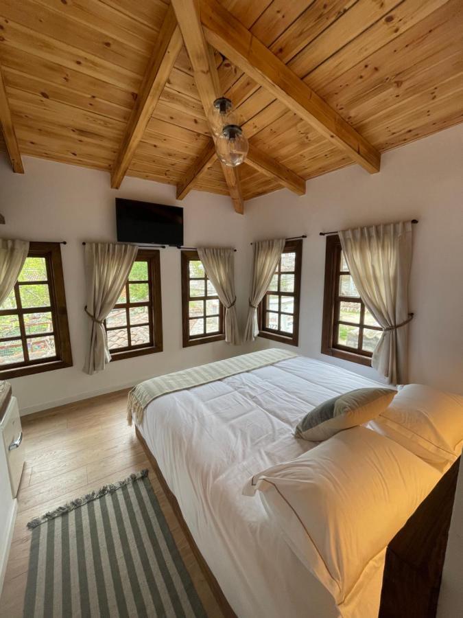 N'Gorice Hotel Berat Buitenkant foto